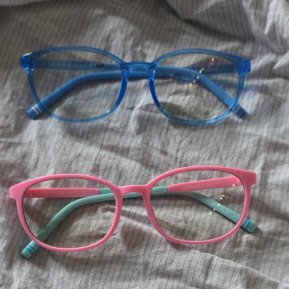 Blue and Pink BlueLight Glasses Set